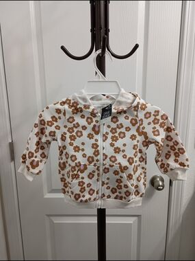 Baby Girl's 18 Month Okie Dokie Pale Ecru Fleece Zip Floral Jacket With Hood